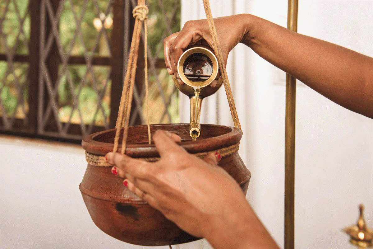 knee joint treatment in Ayurveda